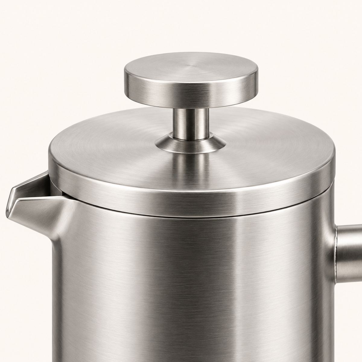 French Press mit Pressstempel und Metallgriff, Silber, Detail- oder Anwendungsansicht 4