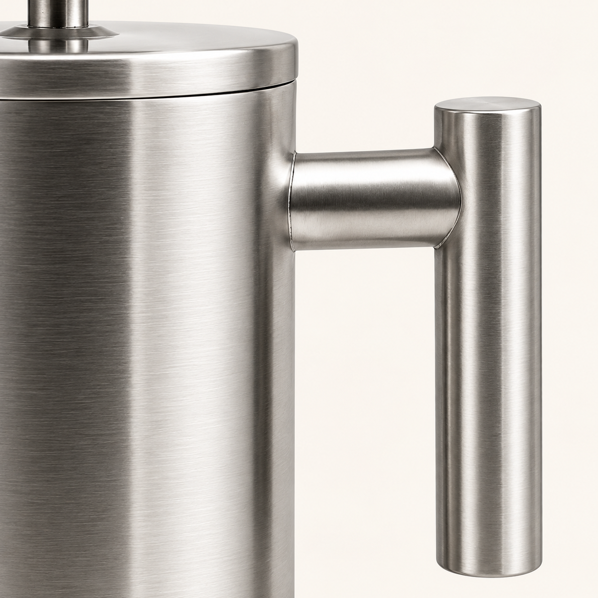 French Press mit Pressstempel und Metallgriff, Silber, Detail- oder Anwendungsansicht 5