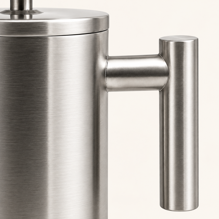 French Press mit Pressstempel und Metallgriff, Silber, Detail- oder Anwendungsansicht 5